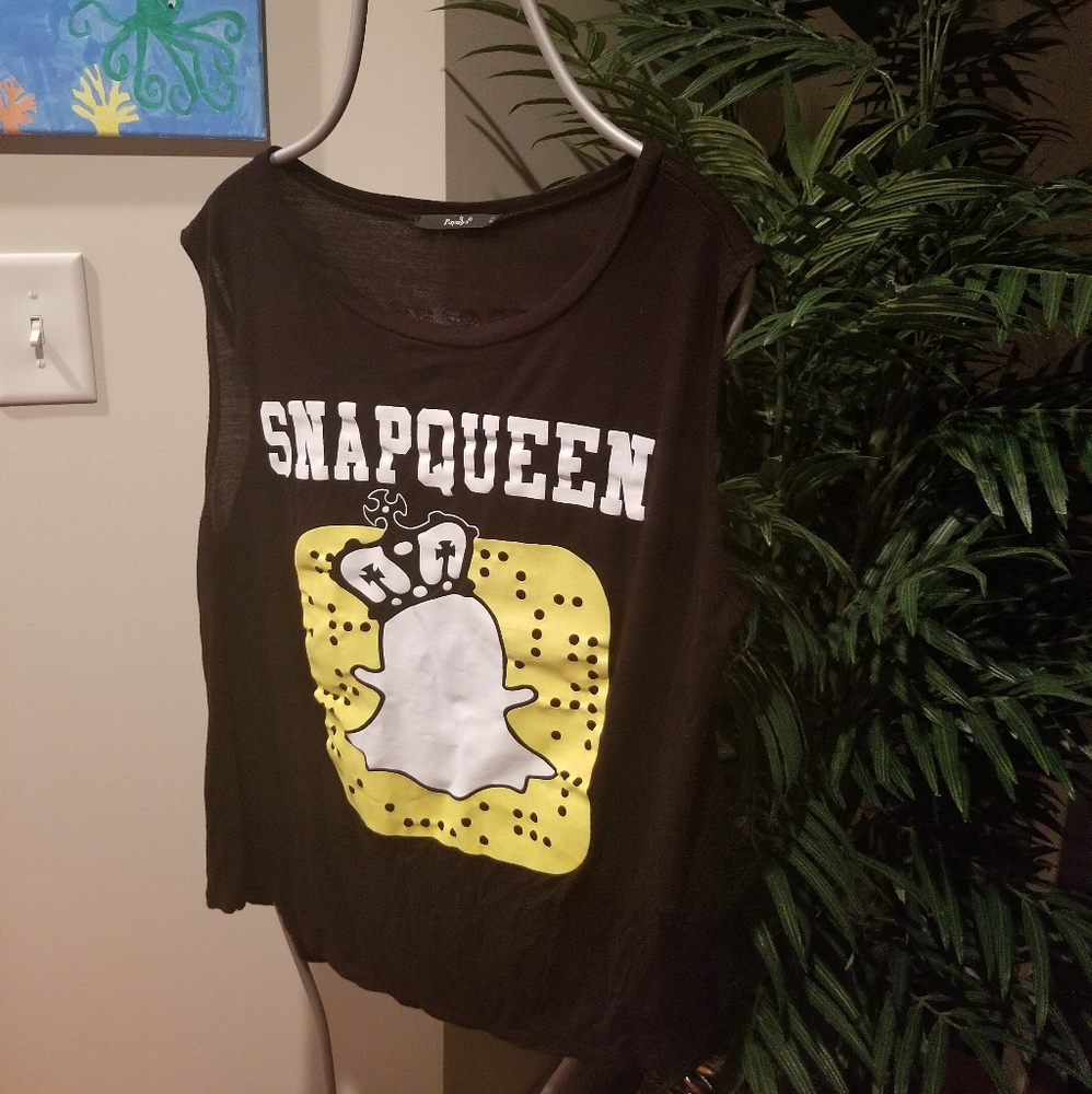 ❤️5for$12 Snap queen sleeveless shirt